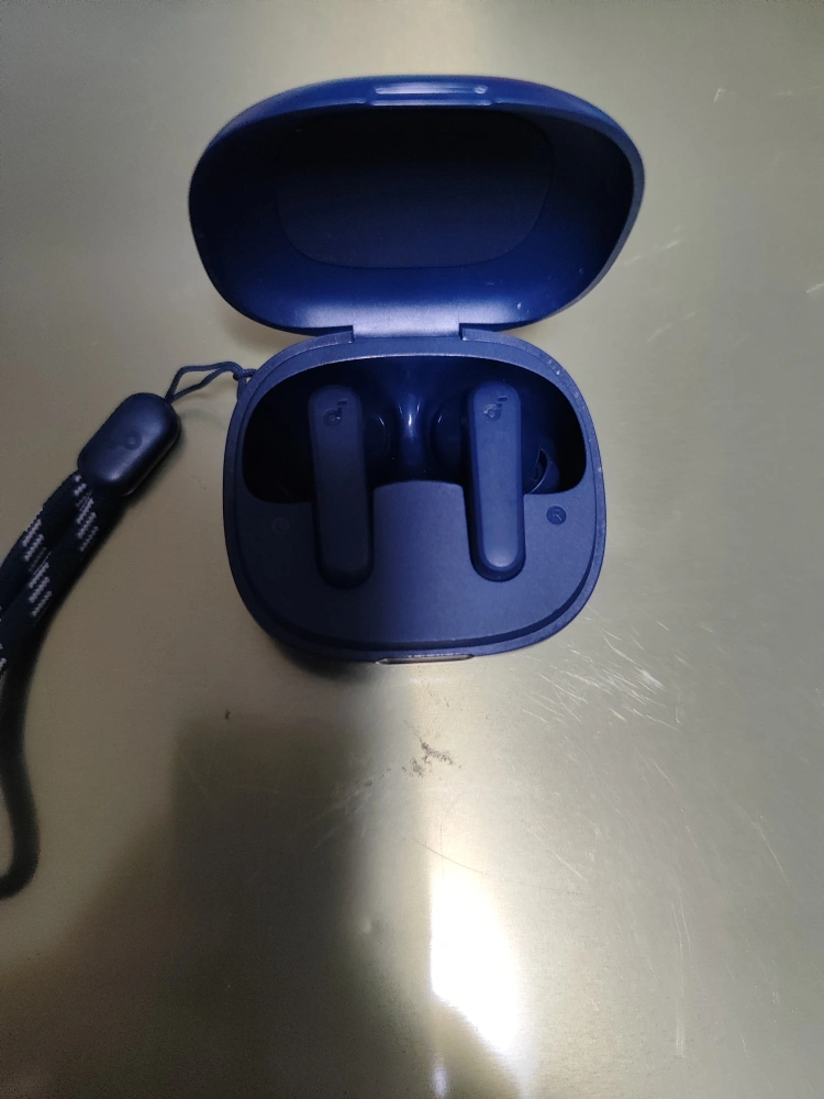 大幅値下げ!《完動品》《清掃済み》Anker Soundcore P25i 完全ワイヤレスイヤホンの写真4枚目