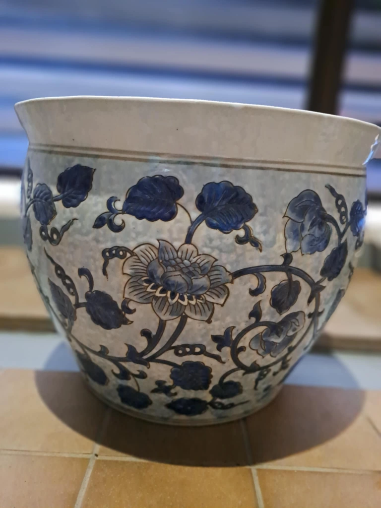 水鉢/植物鉢の写真2枚目