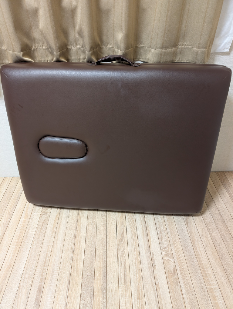 施術ベットの写真4枚目