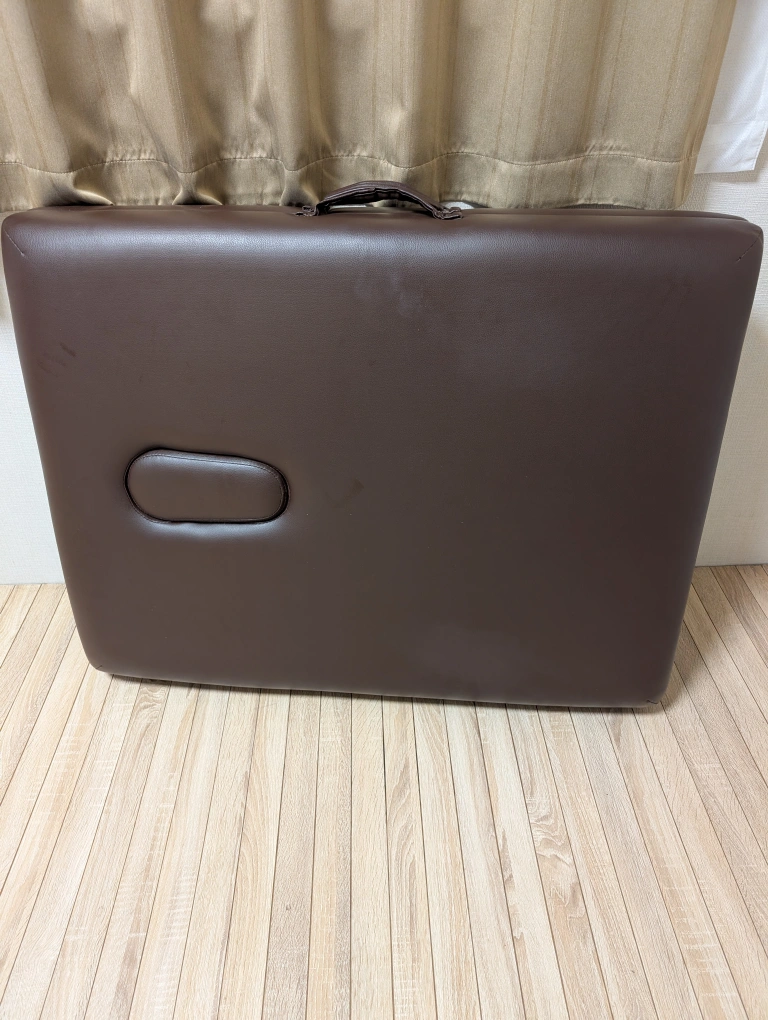 施術ベットの写真4枚目