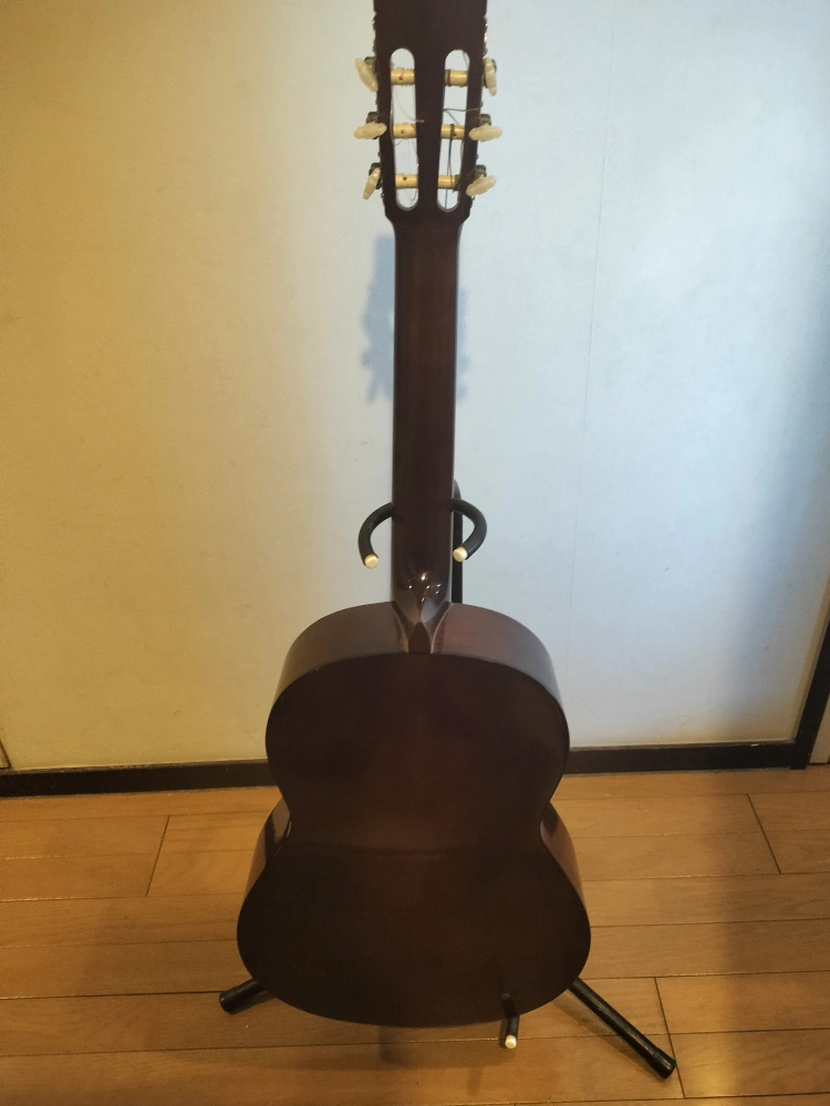 YAMAHA ヤマハ C-150 クラシックギターの写真2枚目