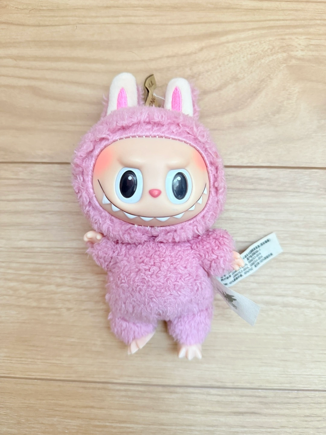 POP MART ザ・モンスターズぬいぐるみ ピンクの写真4枚目