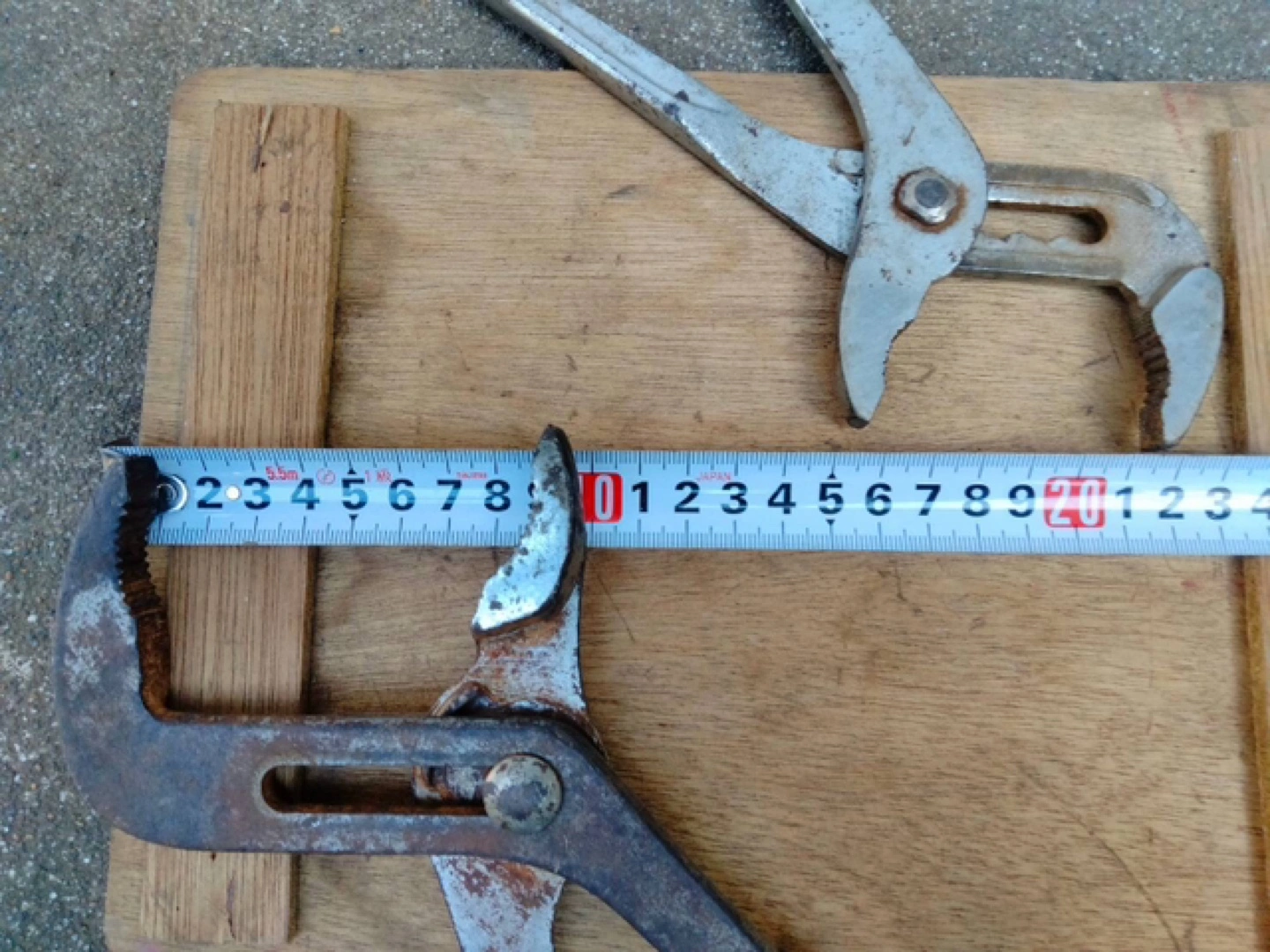 ウォーターポンププライヤー スパナ 工具 建築 水道工事 日曜大工 防災の写真3枚目