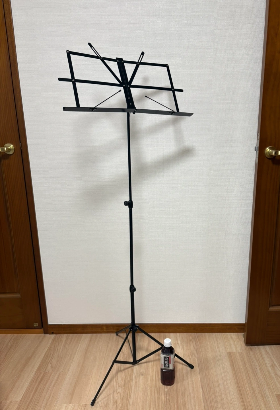 キョーリツ 譜面台 軽量スチール製 折りたたみ式 MS-200J/BK ブラック (ソフトケース付属)