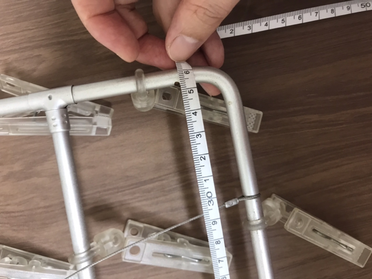 アルミ製物干しの写真3枚目