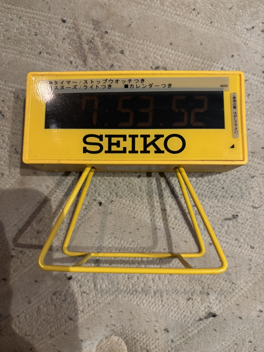 SEIKO デジタルストップウォッチ置き時計