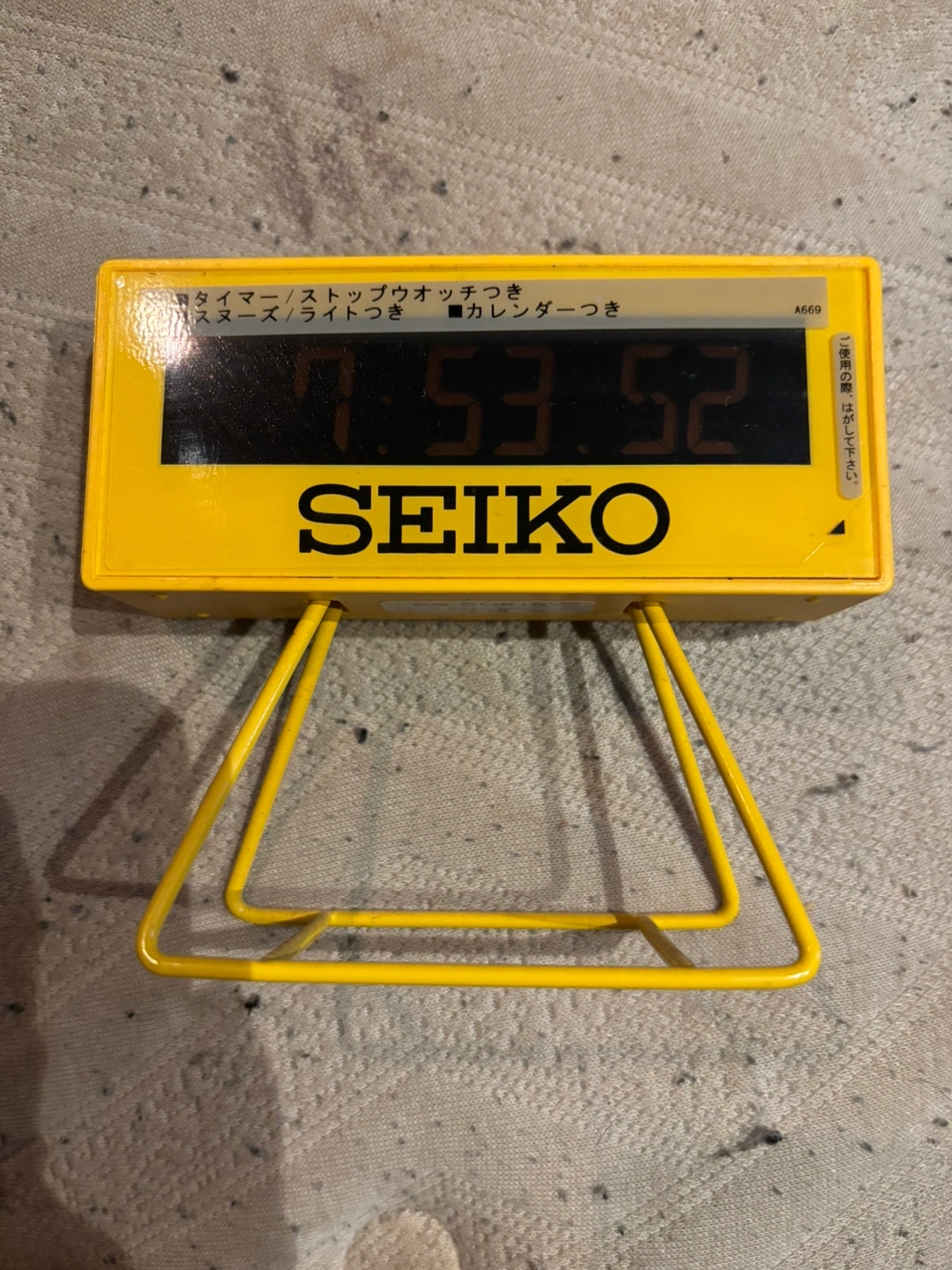 SEIKO デジタルストップウォッチ置き時計