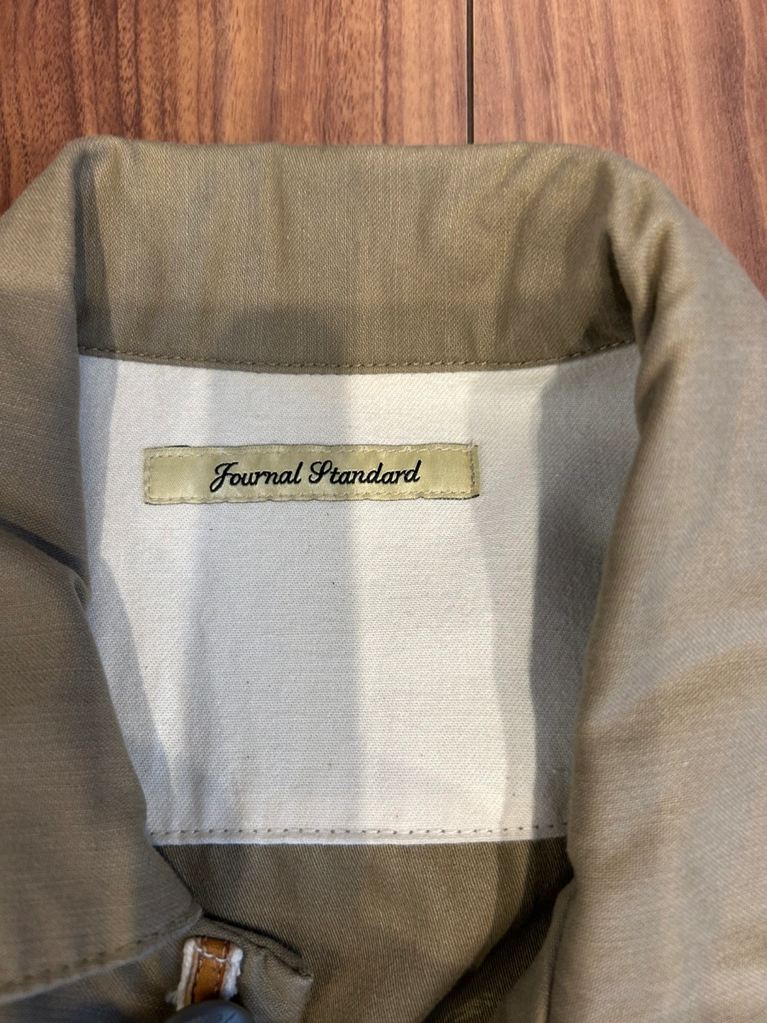 Journal Standard秋冬物ジャケットの写真2枚目
