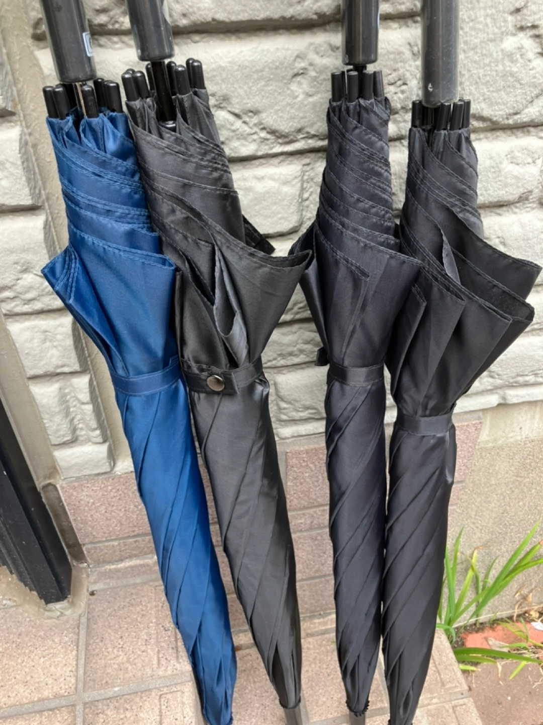 傘60センチ 美品 1本200円 残り黒3本あります。