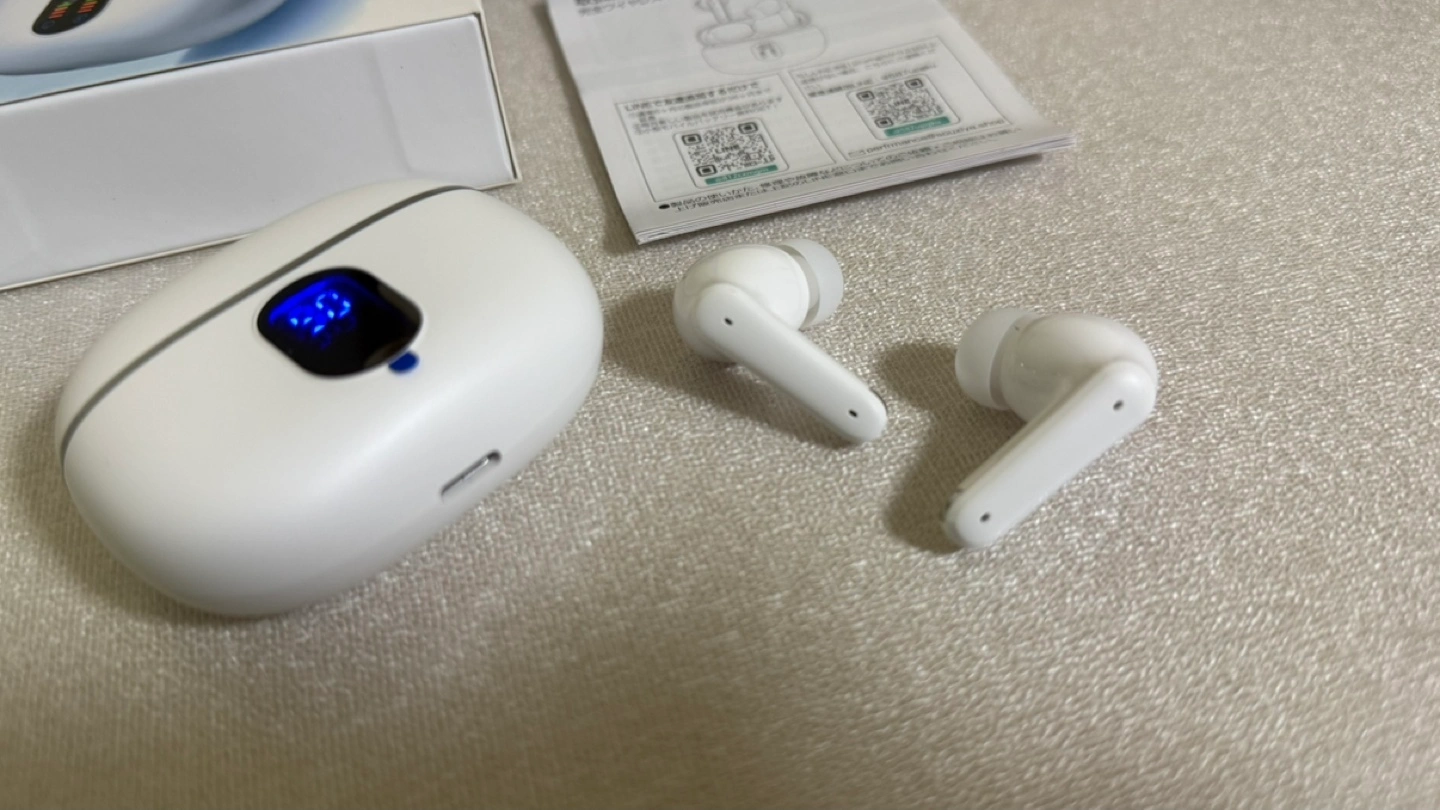 【新品】Bluetoothワイヤレスイヤホンの写真3枚目
