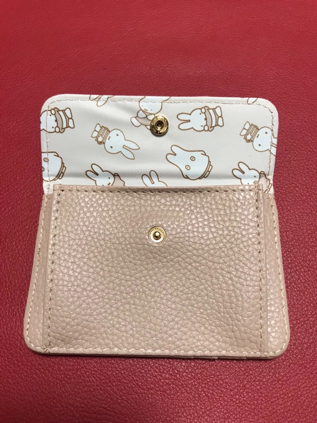新品ミッフィ小銭カード入れ❣️