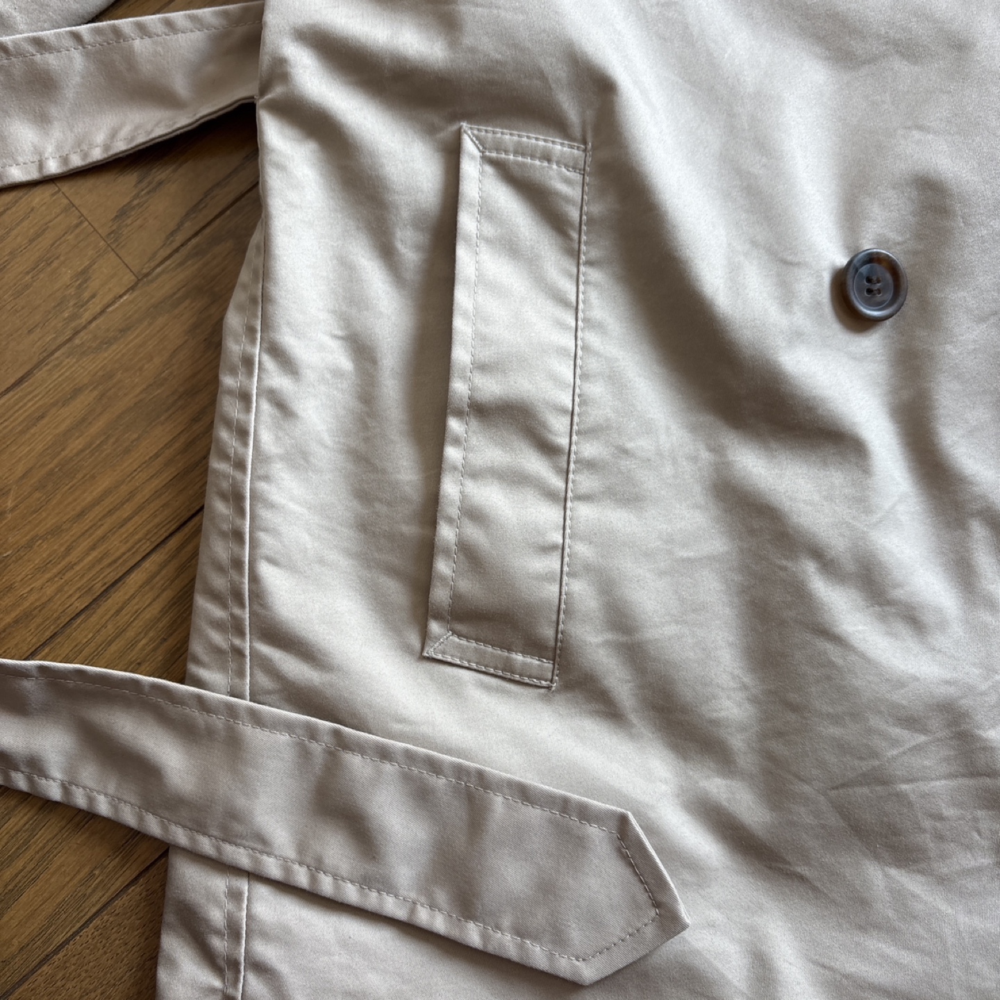 UNIQLO トレンチコートの写真7枚目