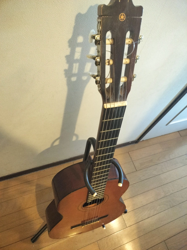 YAMAHA ヤマハ C-150 クラシックギターの写真3枚目