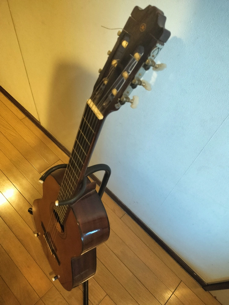 YAMAHA ヤマハ C-150 クラシックギターの写真4枚目