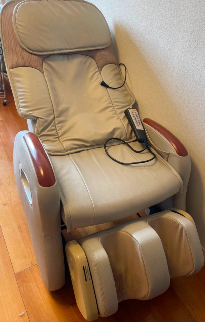 本格マッサージチェア(+1500円で車でのお届け致します)の写真3枚目
