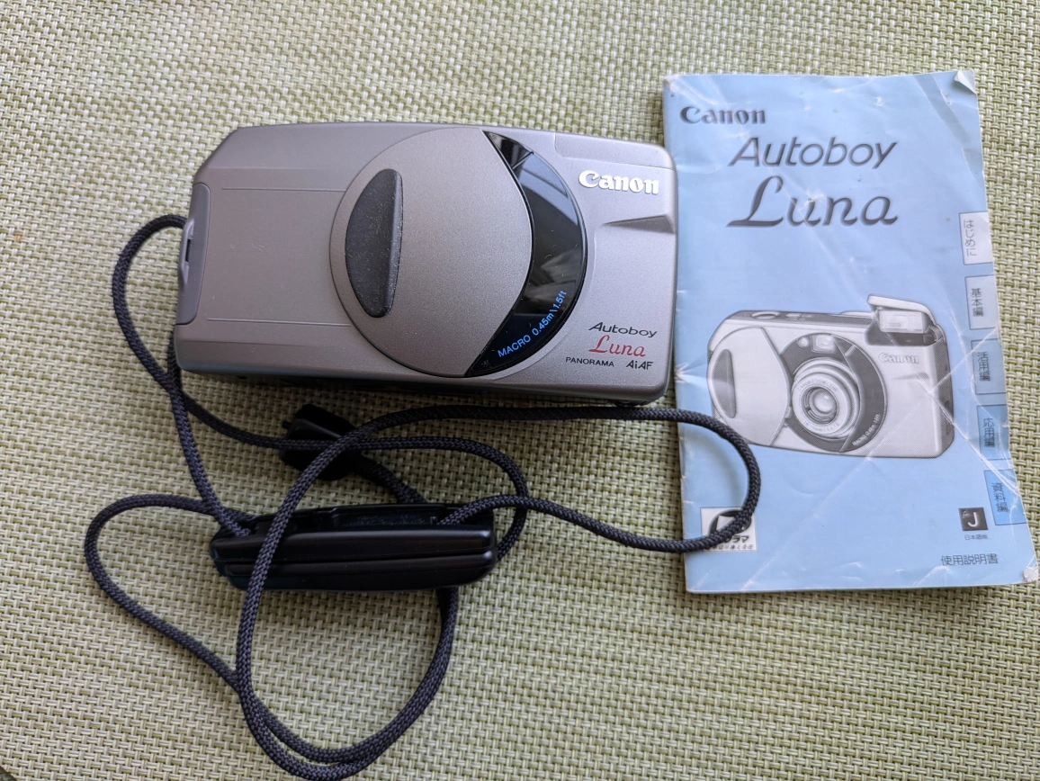 Canon Autoboy Luna コンパクトカメラ