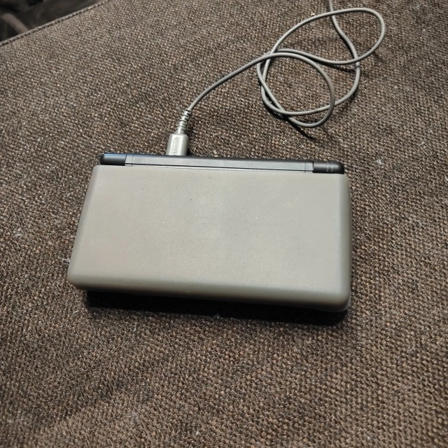 ★中古欠陥品✼任天堂DS★