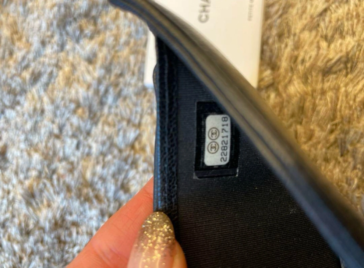 CHANEL シャネル コンパクト財布の写真3枚目