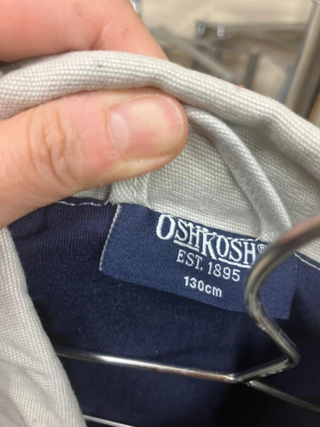 OshKosh 130cm ジャケット キッズの写真3枚目
