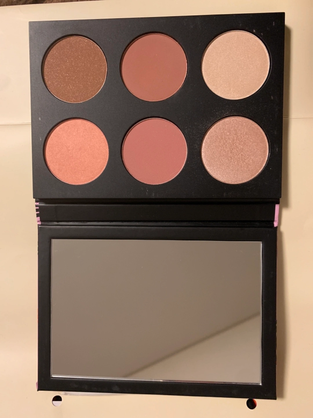 MAC オールスターフェイスパレットの写真2枚目