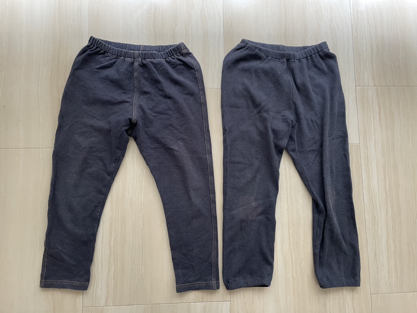 110cm ズボン　1着80円の写真3枚目
