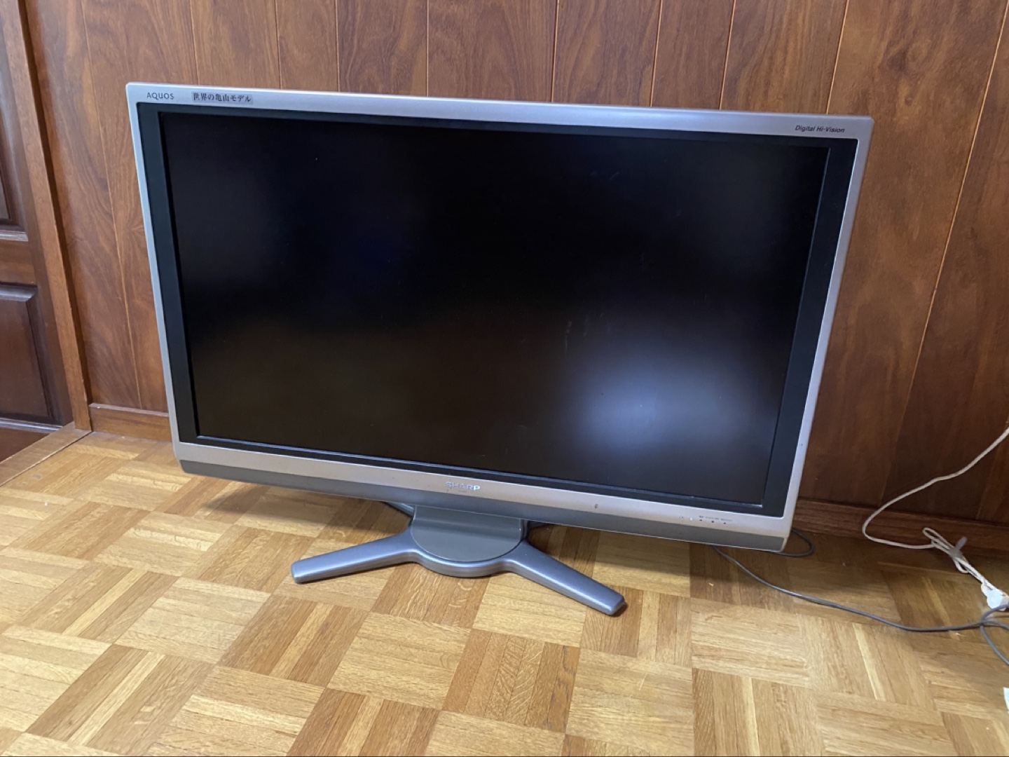 SHARP 液晶カラーテレビ LC-40AE6
