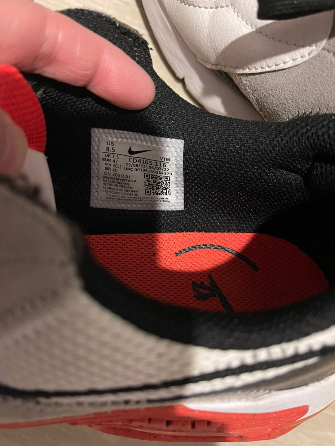 NIKE エアマックス 26.5の写真6枚目
