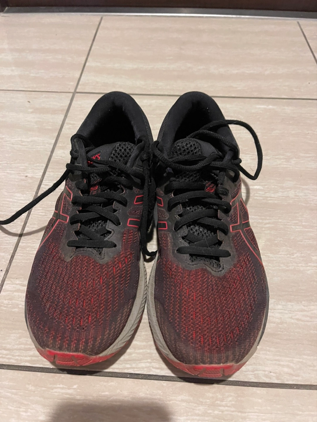 アシックス ランニングシューズ 25.5