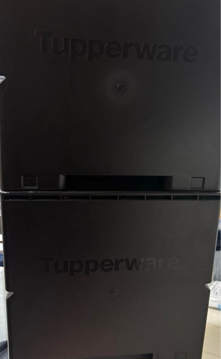 Tupperwareスーパーチェストミニ ダークアンバー2段の写真4枚目