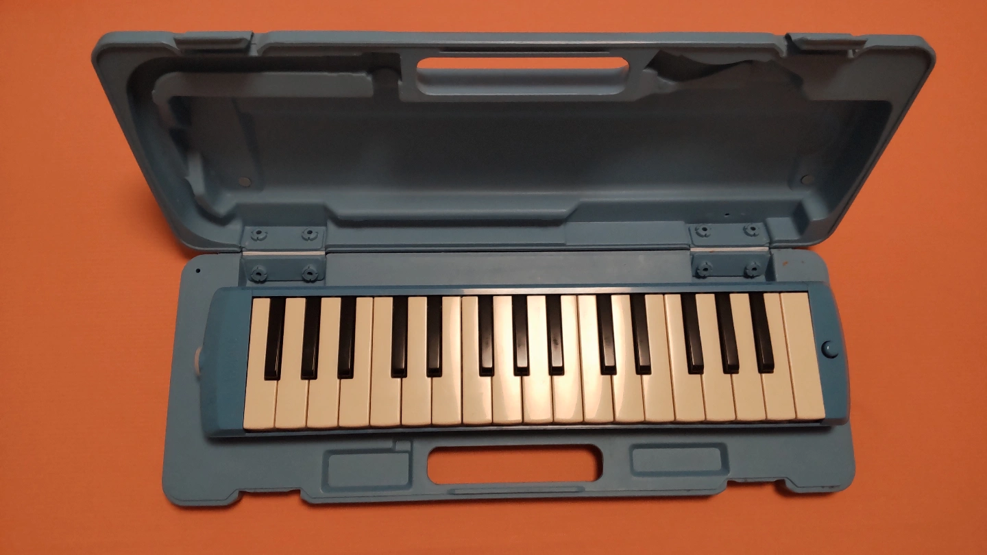 ヤマハ 鍵盤ハーモニカ ピアニカ YAMAHA ブルー P-32D