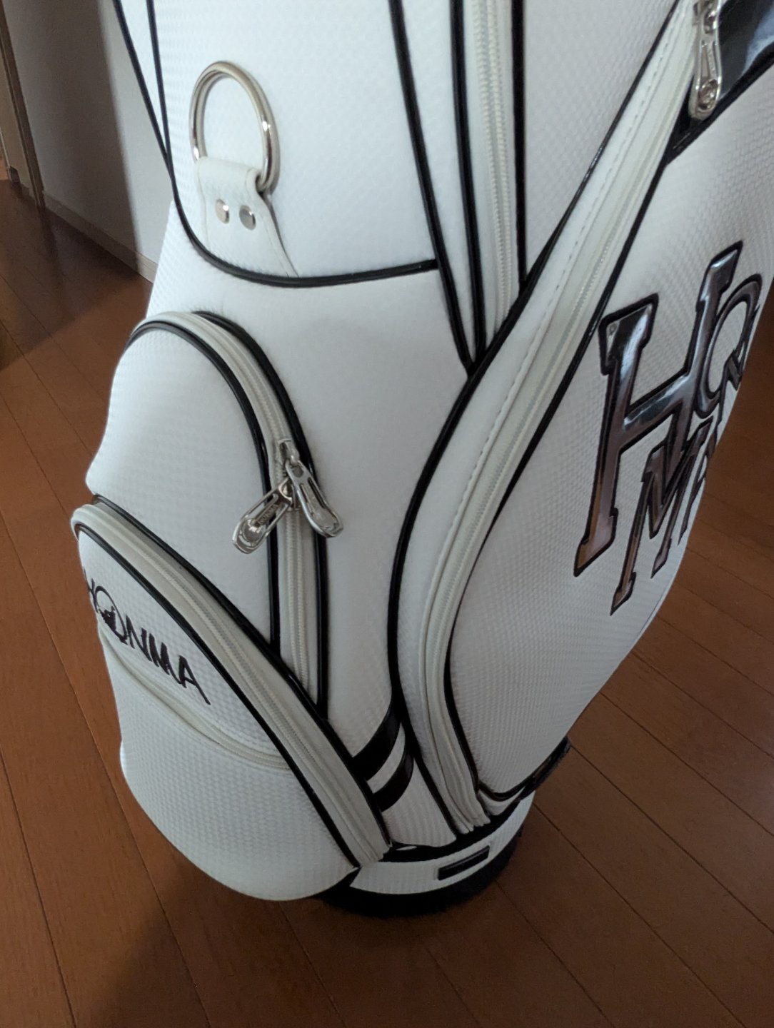 HONMA ゴルフ キャディバッグ 白の写真4枚目