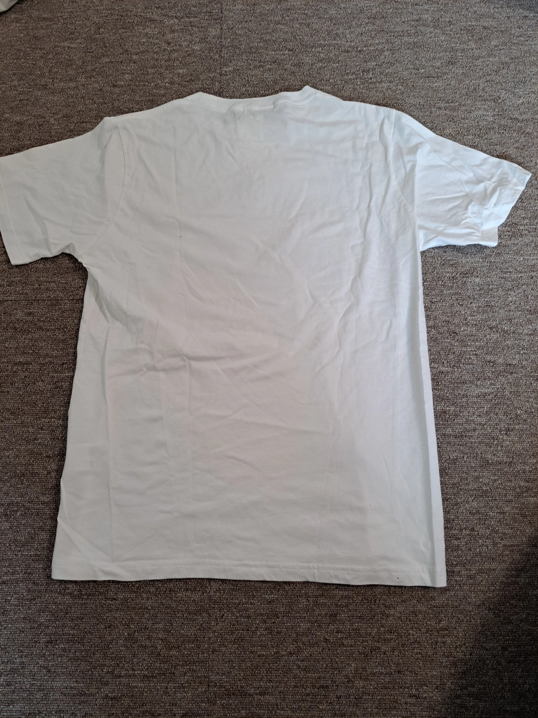 新品BEAMS クジラ プリント Tシャツ Mサイズの写真2枚目