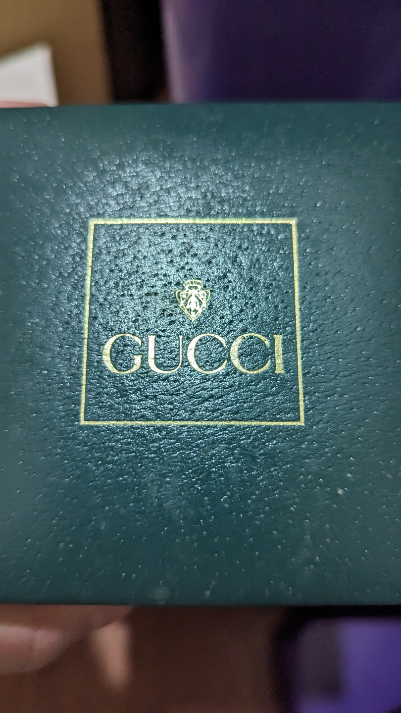 グッチGUCCI人気レアチェンジベゼルあいみょん保有！の写真3枚目