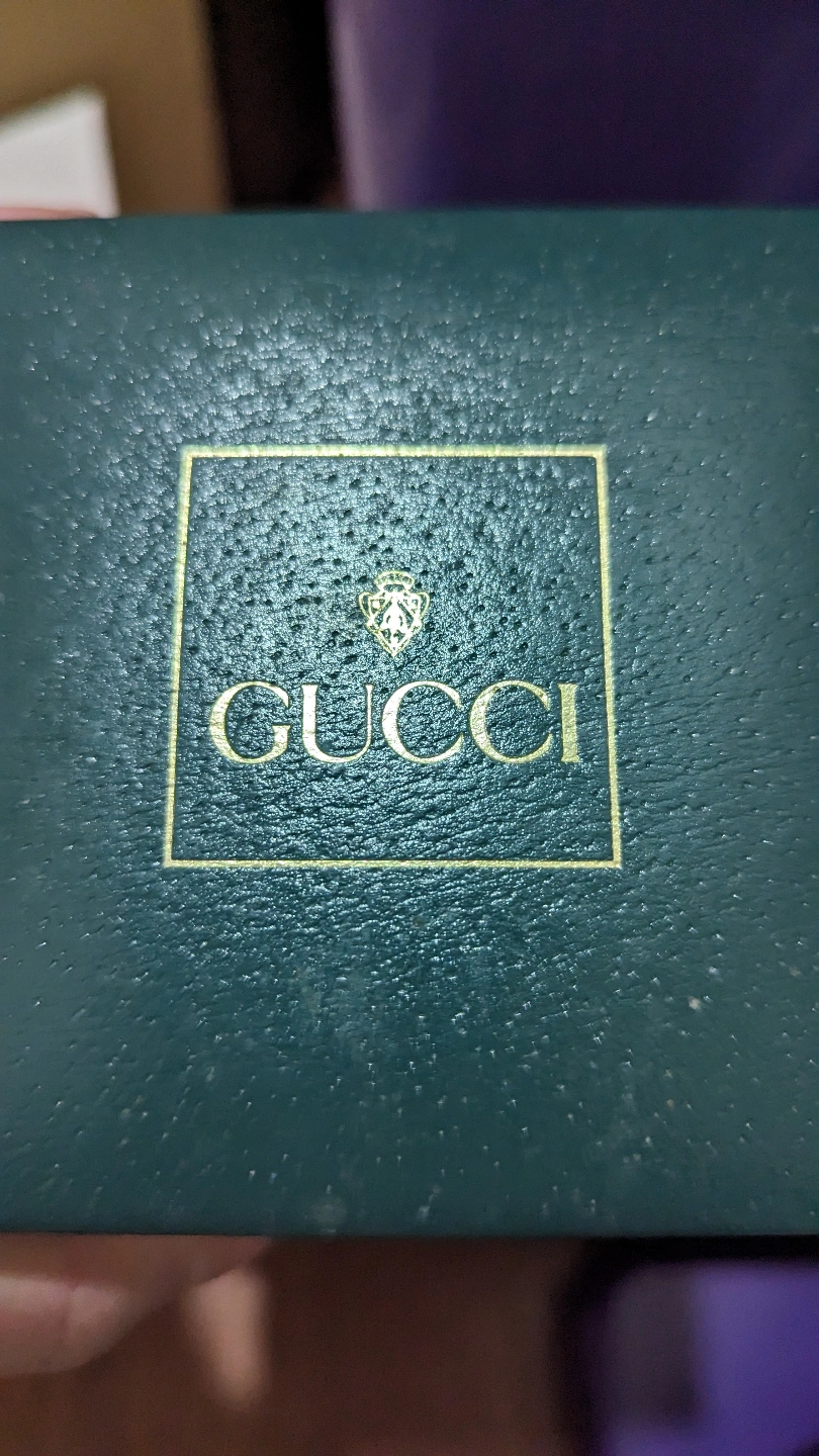グッチGUCCI人気レアチェンジベゼルあいみょん保有!の写真3枚目