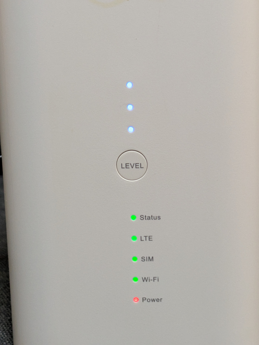 SoftBank Air 4 ホームルーターの写真2枚目