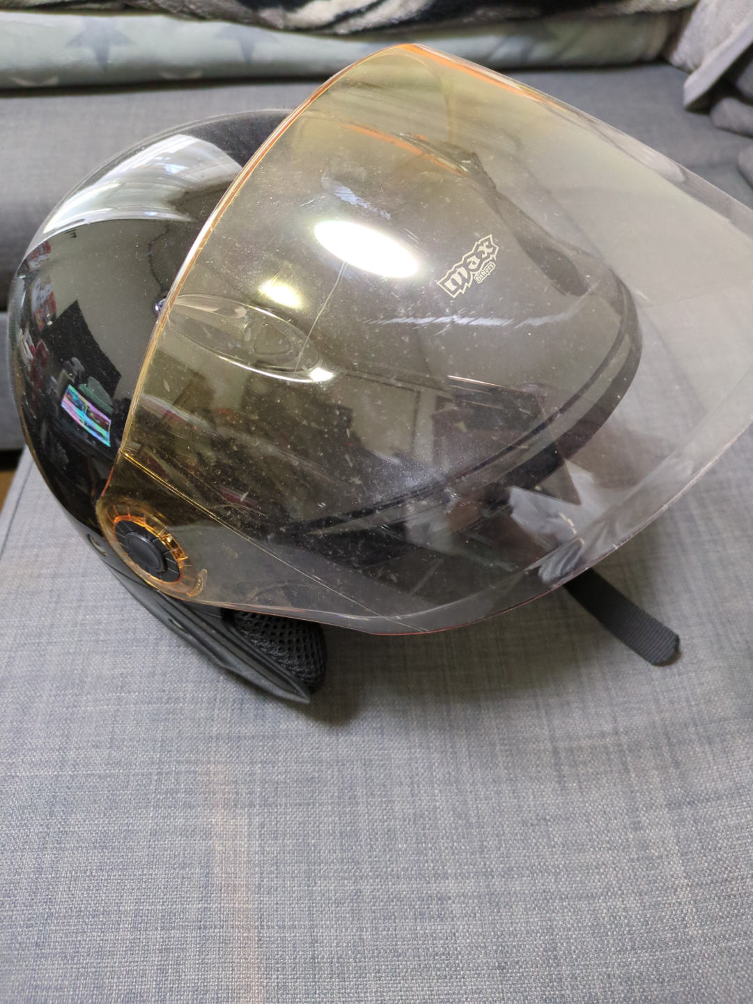バイクヘルメット 黒 MAX
