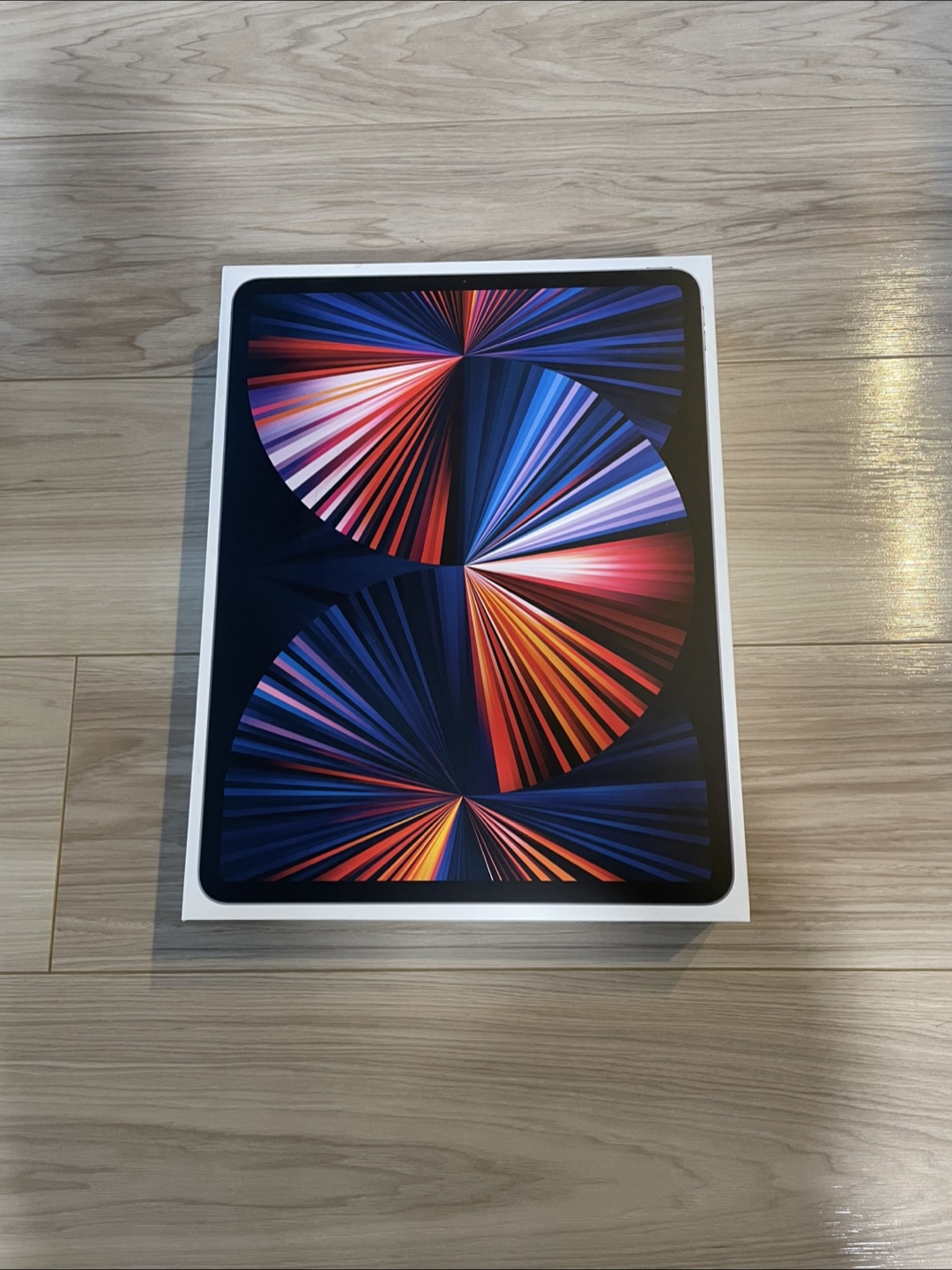 12.9インチiPad pro 空箱のみの写真2枚目