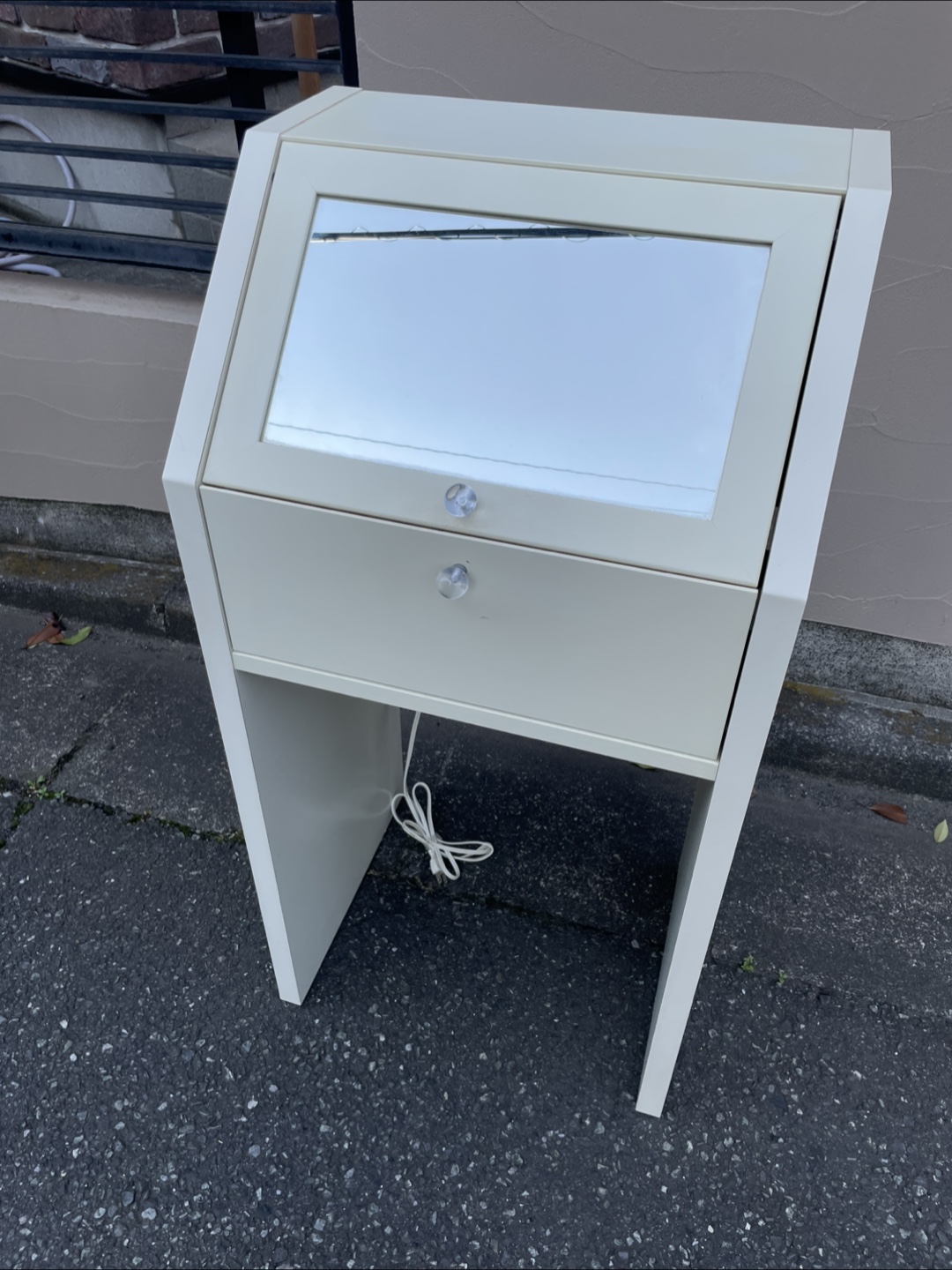 ドレッサー
