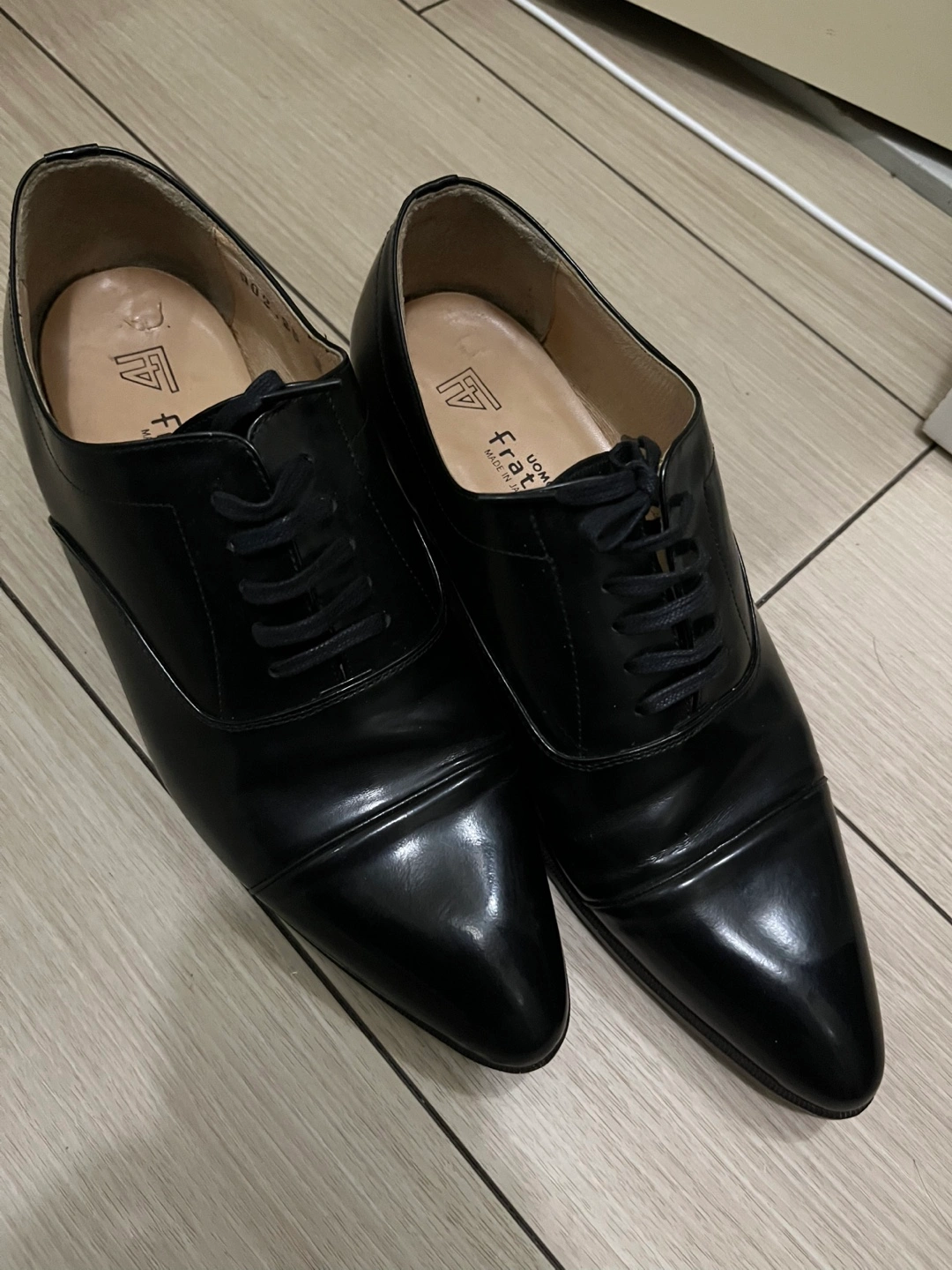 UOMO forte革靴 ブラック 25cm美品!