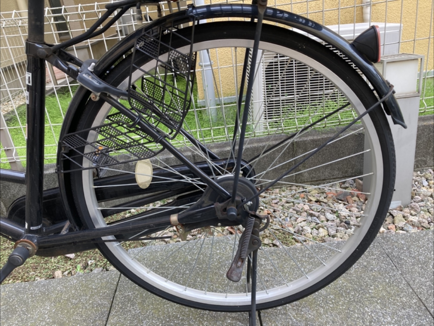 自転車 26インチ　黒色 前後カゴ付きの写真6枚目