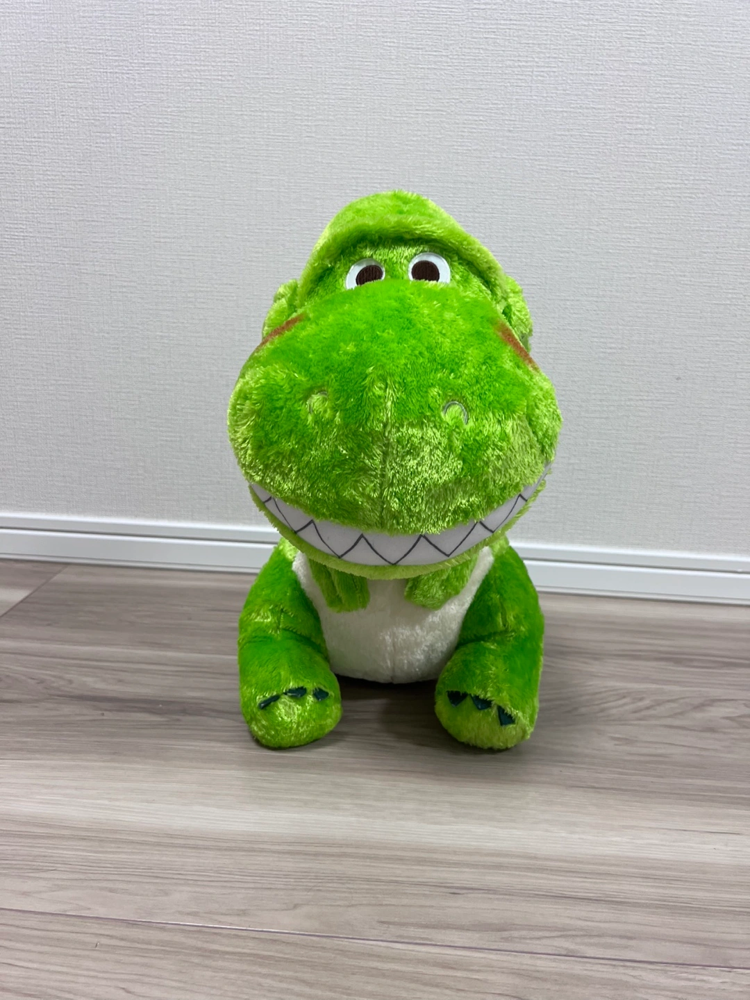 トイストーリー レックス 大きいぬいぐるみ