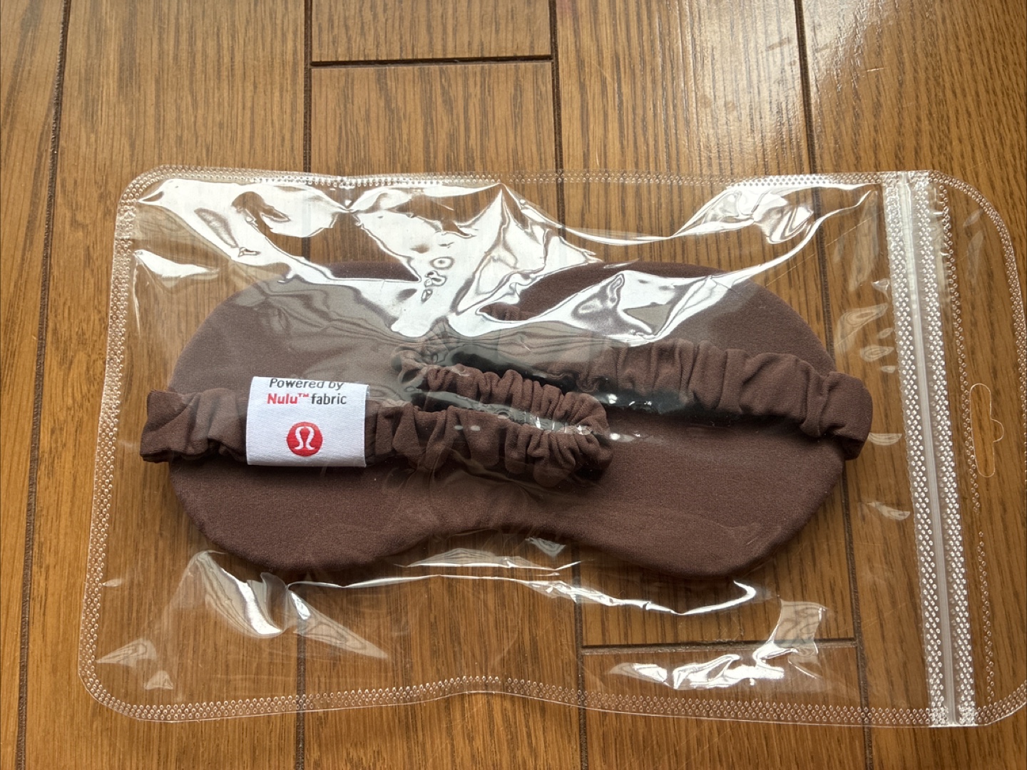 ルルレモン アイマスク ブラウン 未使用品の写真2枚目