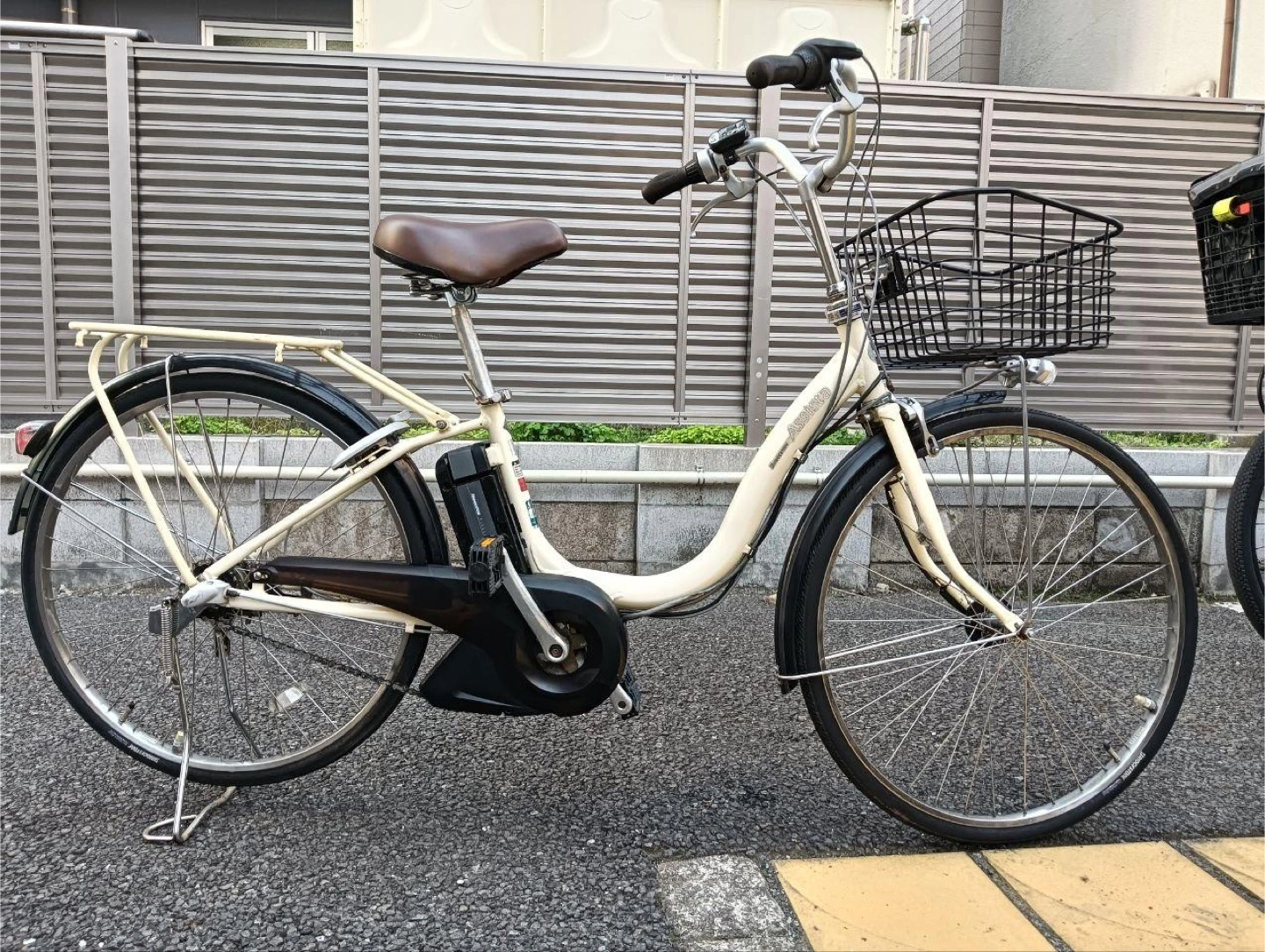 電動アシスト自転車 アイボリー 中古