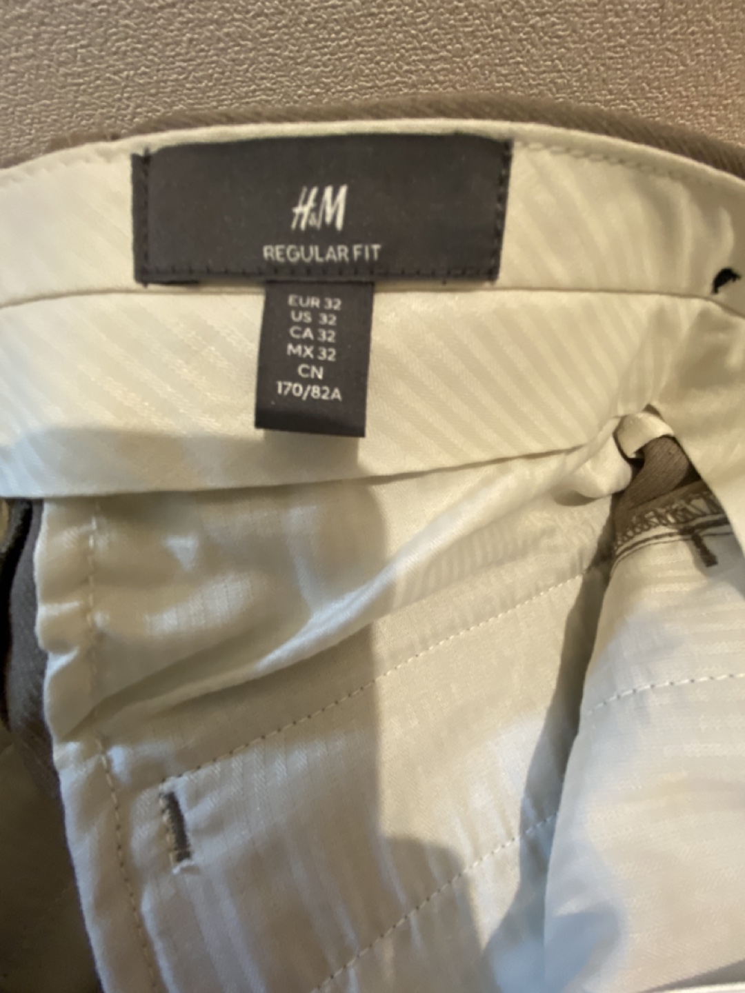 H&M メンズパンツ ベージュ サイズ32の写真4枚目