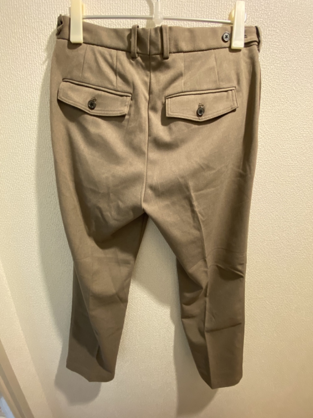 H&M メンズパンツ ベージュ サイズ32の写真2枚目