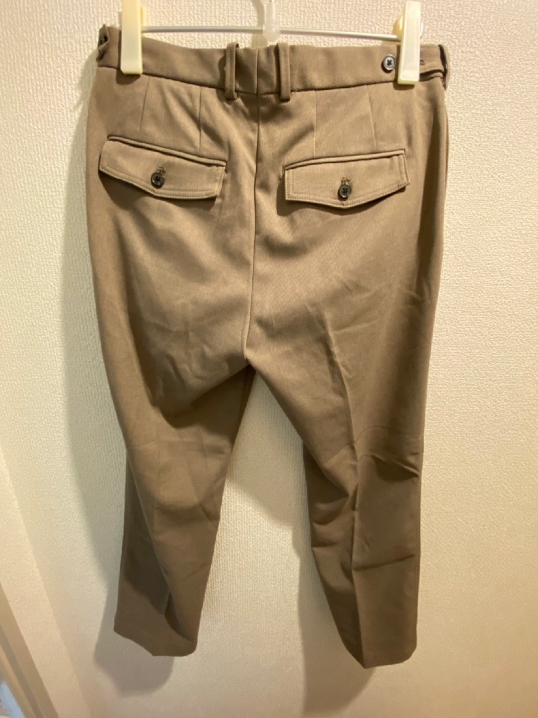 H&M メンズパンツ ベージュ サイズ32の写真2枚目
