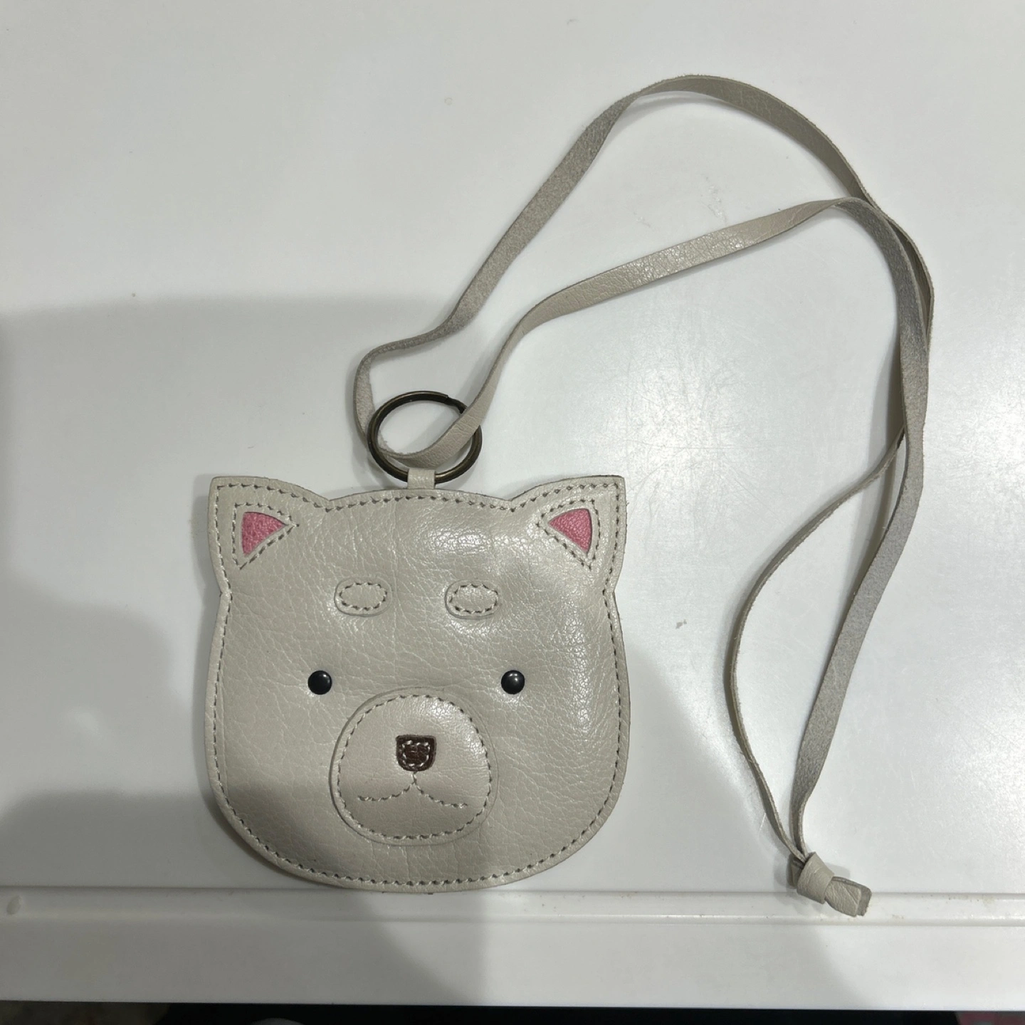 イビサ 革製白柴犬型 パスケース