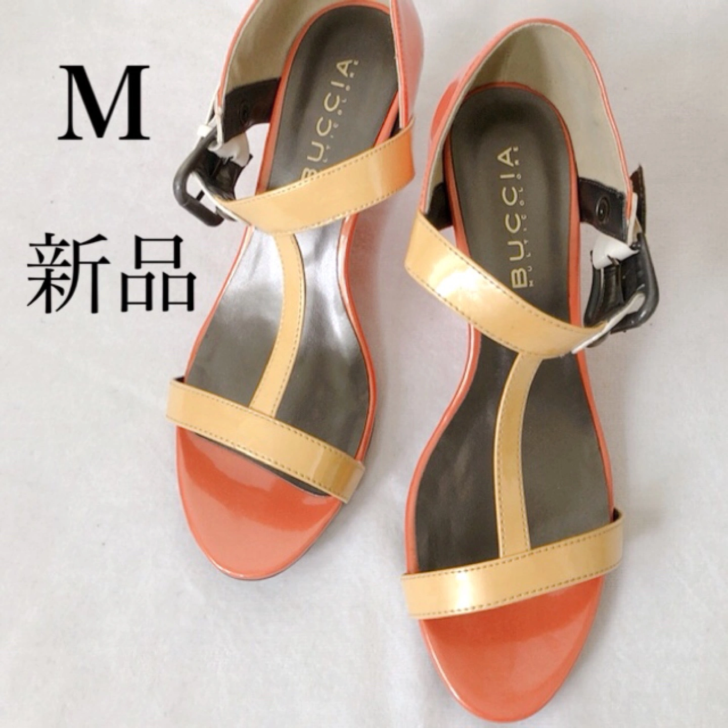 【〜希望額受付中〜】BUCCIA サンダル オレンジ Mサイズ 新品