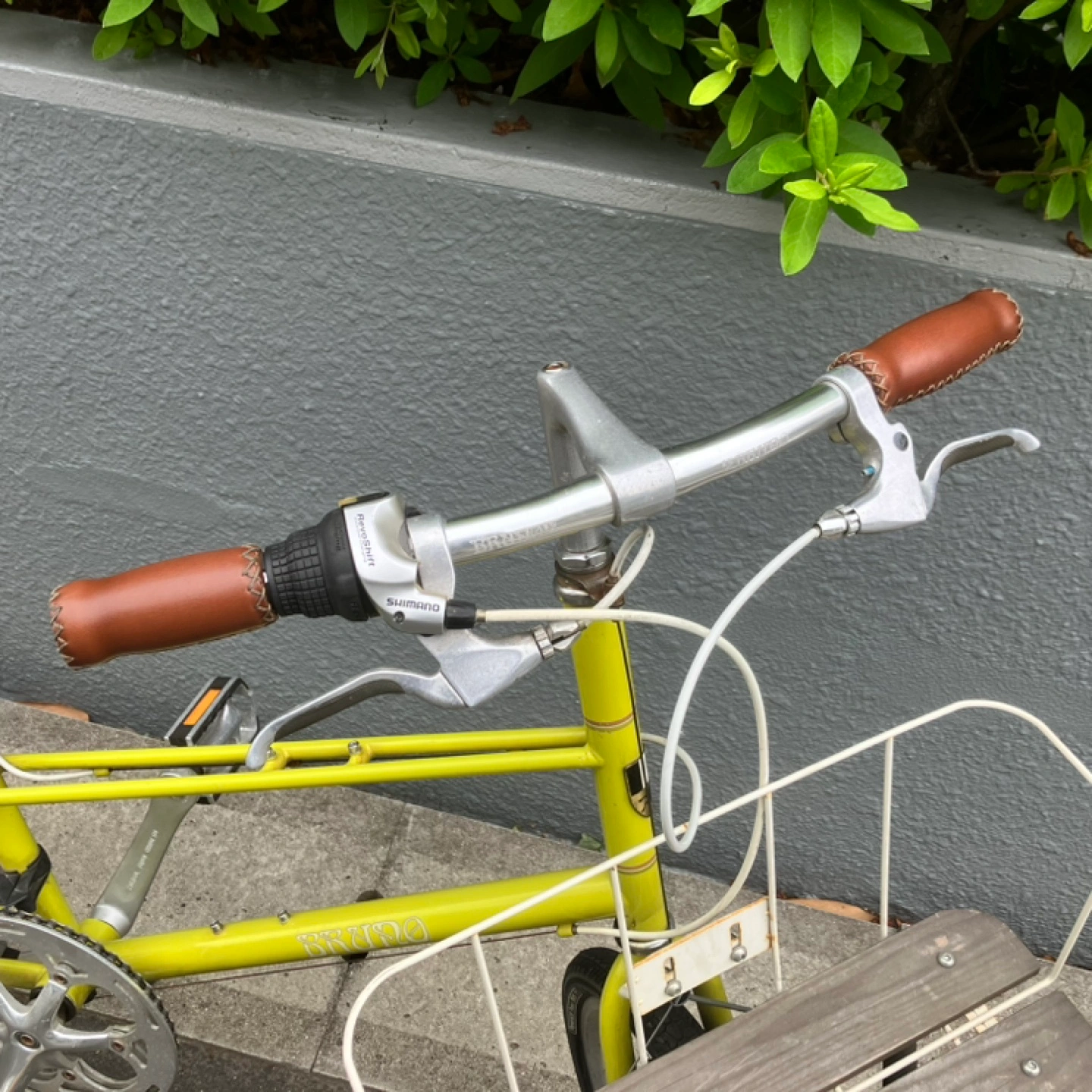 BRUNO ブルーノ MIXTE 20インチ ミニベロの写真3枚目