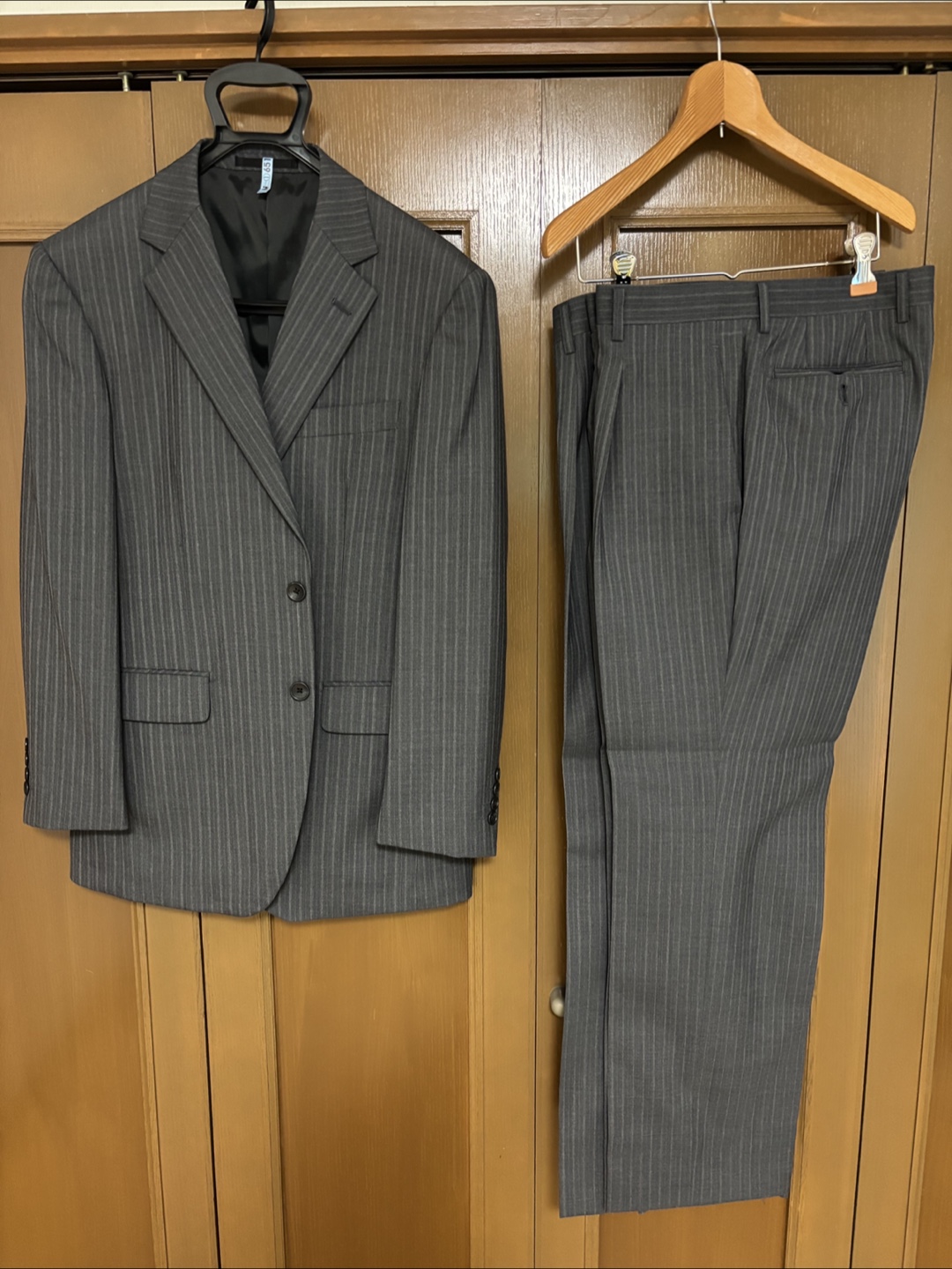『最終価格』🉐 ✴︎スーツ2セット✴︎の写真4枚目